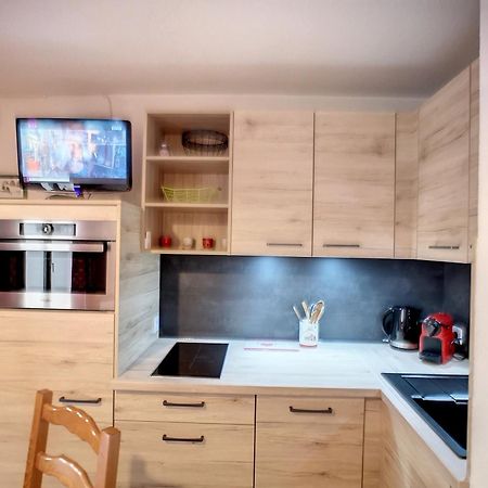 Ferienwohnung Les Menuires: 2 Pieces, 4 Pers, Pied Des Pistes, Parking Gratuit - Fr-1-178-100 Saint-Martin-de-Belleville Exterior foto